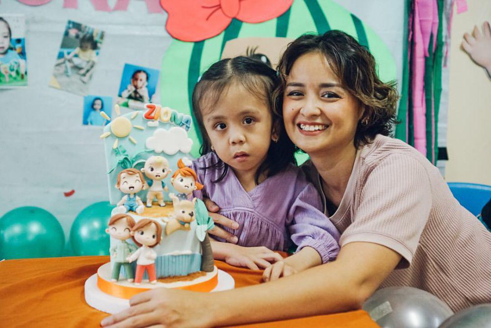 9 Momen Ulang Tahun Ziona Anak Joanna Alexandra, Dirayakan di Sekolah