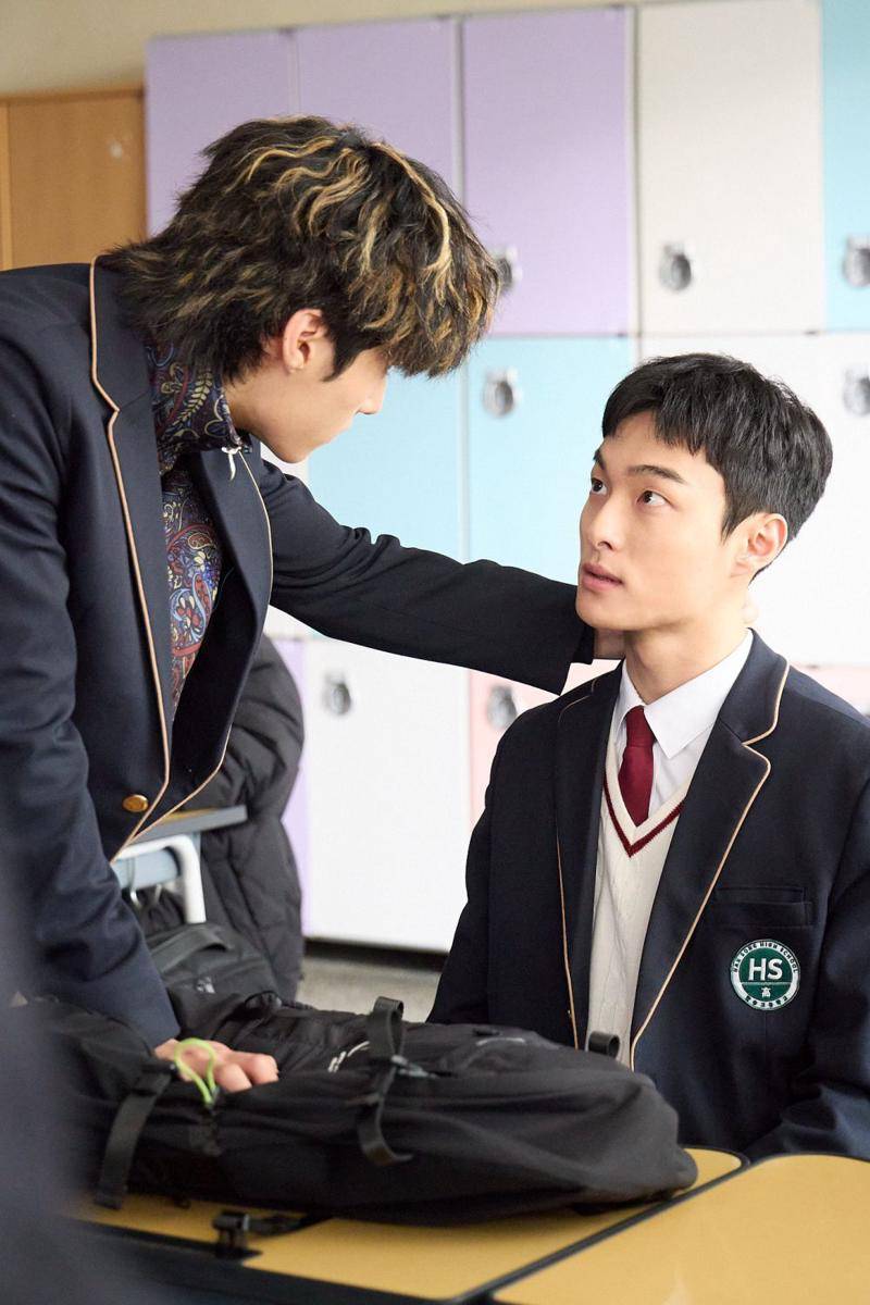 Yoon Chan Young di High School Return of a Gangster (instagram.com/official_jopog)