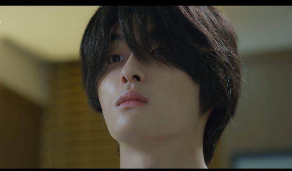 Yoon Chan Young di High School Return of a Gangster (dok. VIU/High School Return of a Gangster)