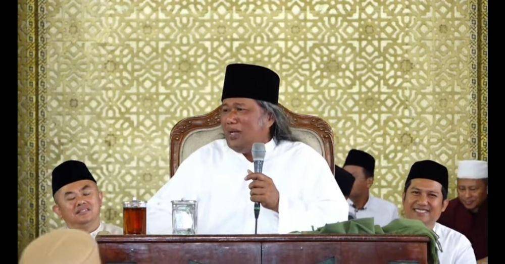 Gus Muwafiq atau K.H. Ahmad Muwafiq (instagram.com/gusmuwafiqchannel)