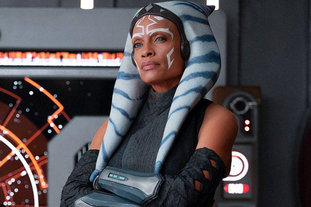 Rosario Dawson dalam serial Ahsoka (dok. Disney+/Ahsoka)