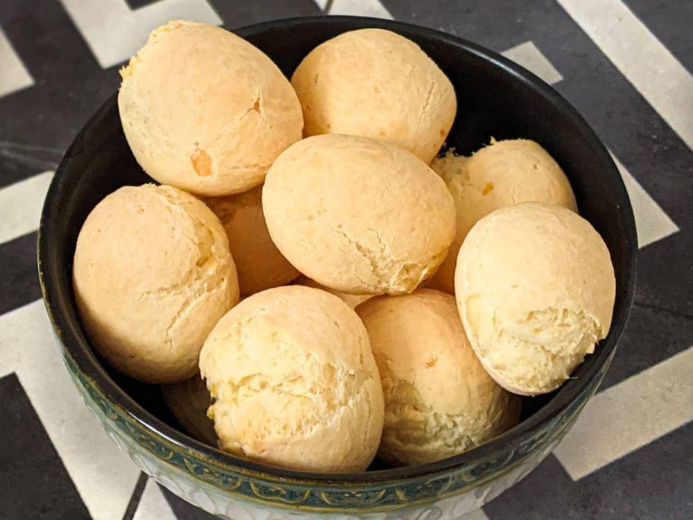 Resep Brazilian Cheese Bread, Roti khas Brasil yang Renyah dan Chewy