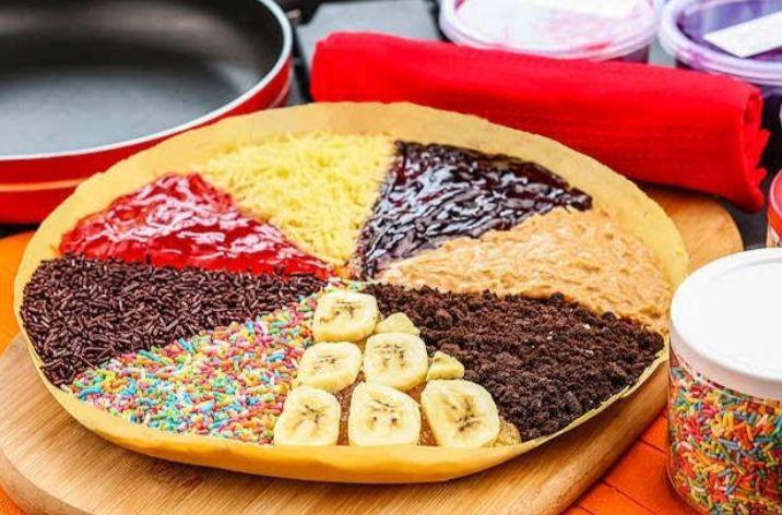 Rekomendasi 5 Kuliner Terang Bulan Jos Gandos di Jember