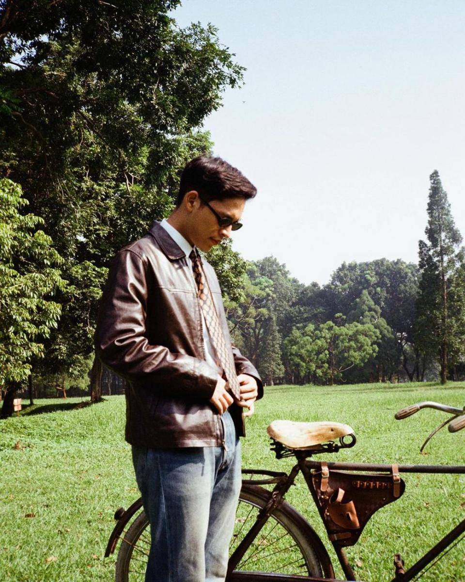 Potret Adikara Fadly dalam lagu "Primadona" (instagram.com/@adikaraf)