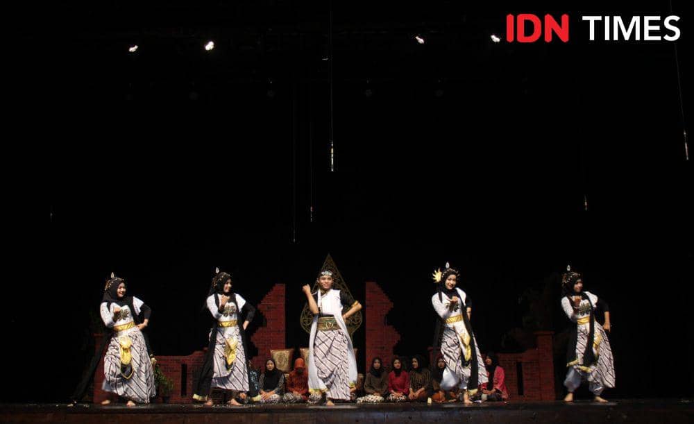 Vidyarpana merupakan pagelaran seni tari dan musik.(IDN Times/Foto : Safrudin Aziz