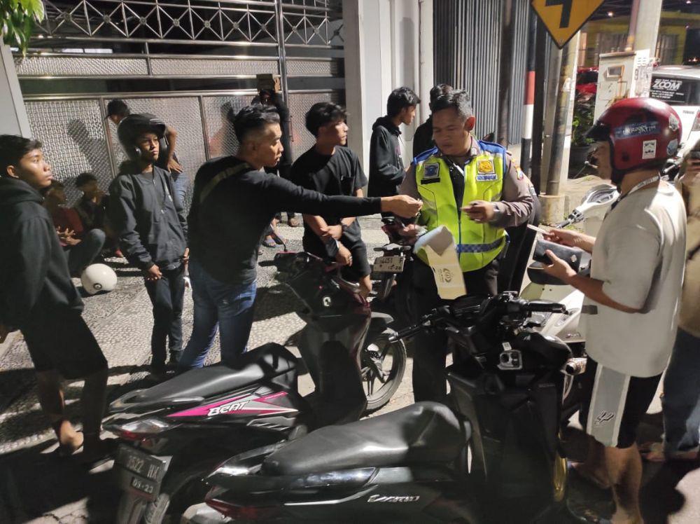 Polisi Menyita 67 Motor Knalpot Brong di Surabaya