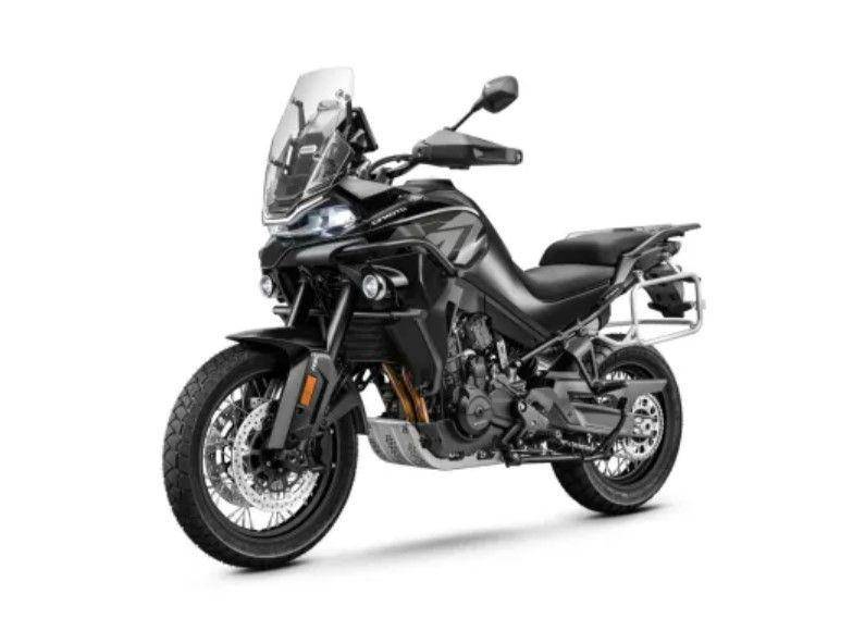 ilustrasi motor CFMoto 800 MT (dok. MForce Indonesia)
