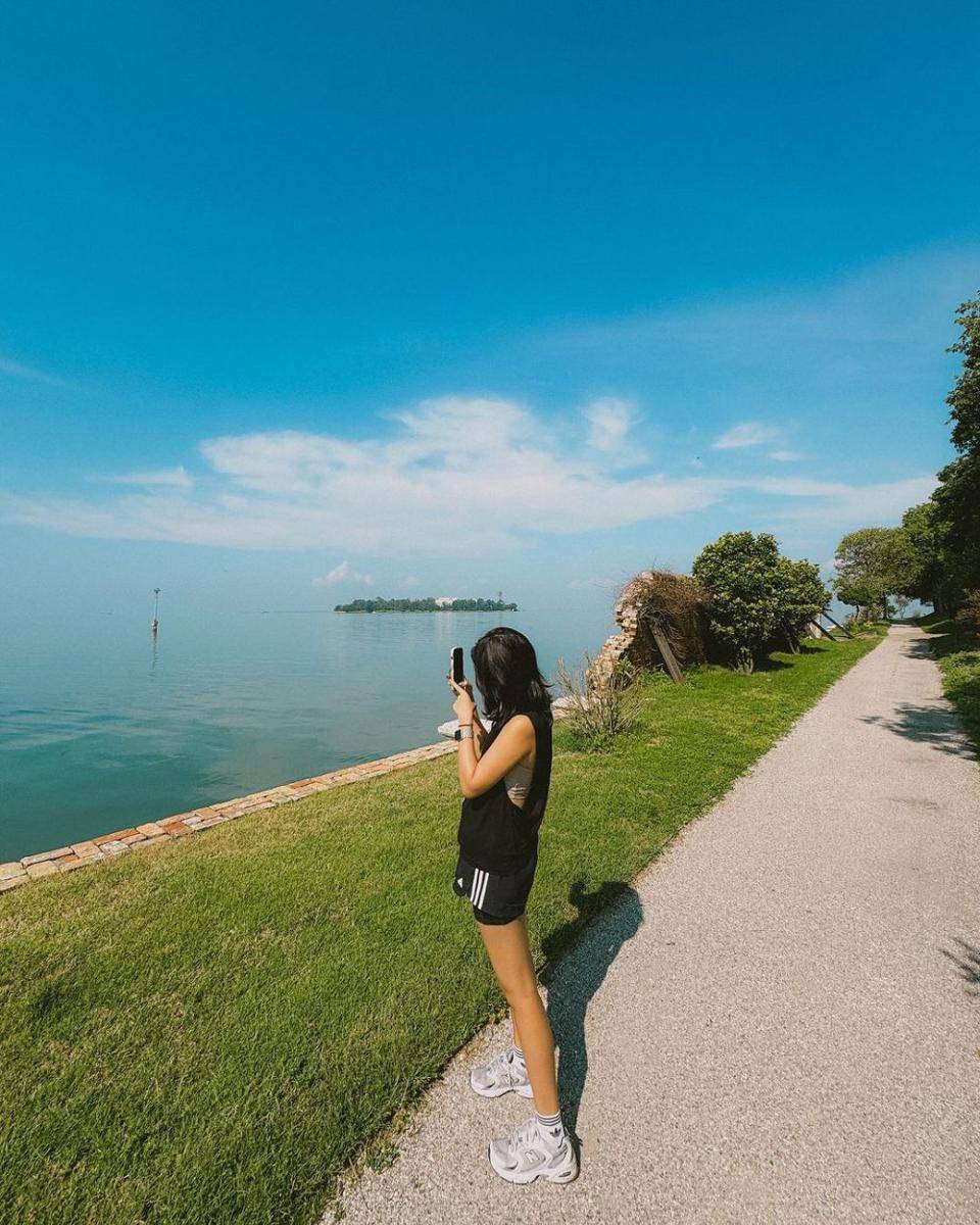 potret Vidi Aldiano jogging di Venesia, Italia (instagram.com/vidialdiano)