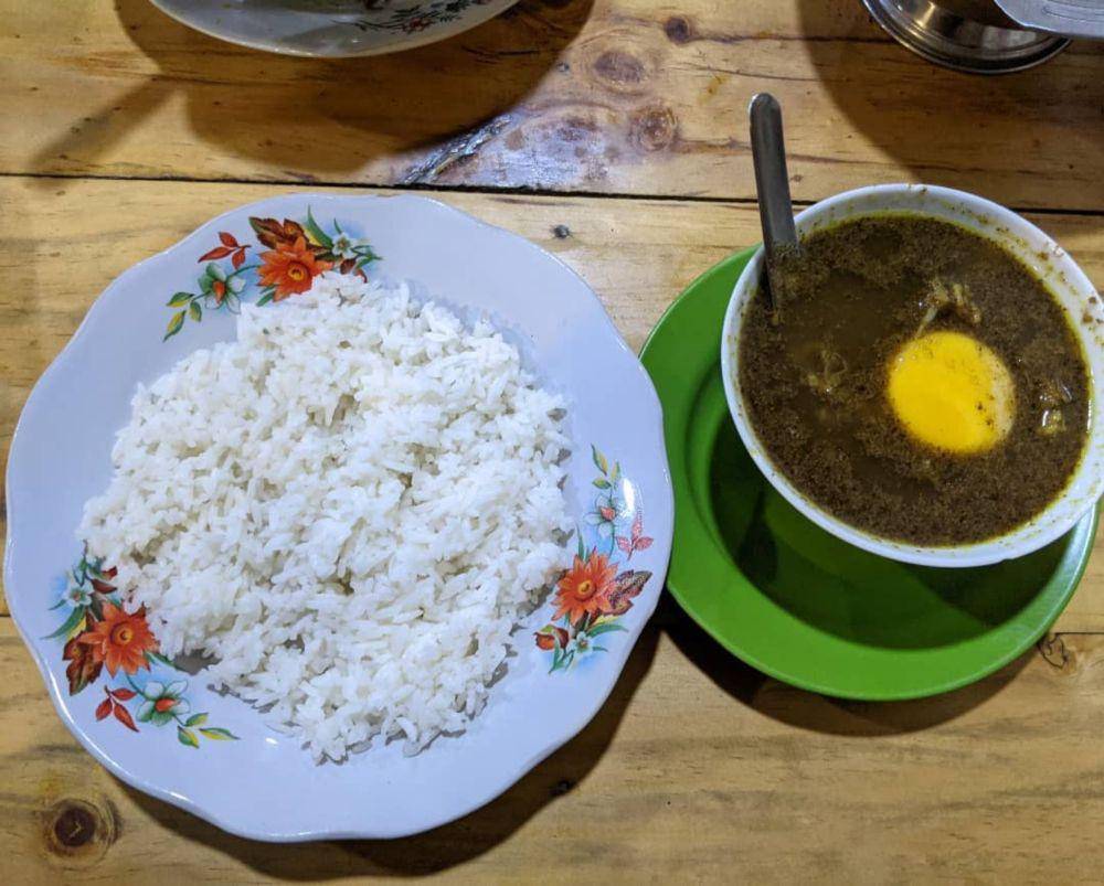RM Pallubasa Serigala (instagram.com/eat.reum)