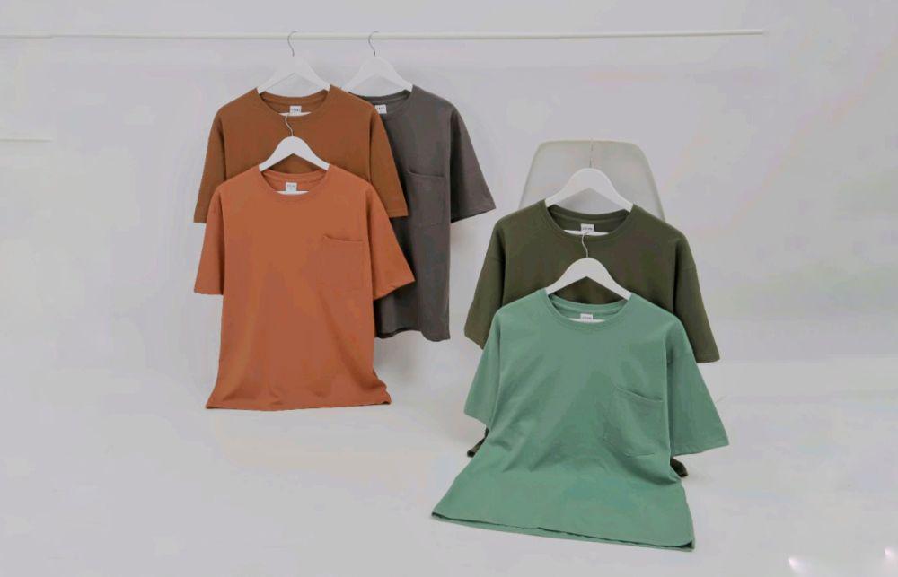 5 Rekomendasi Kaos Pocket Merek Lokal yang Bikin Look Makin Stylish