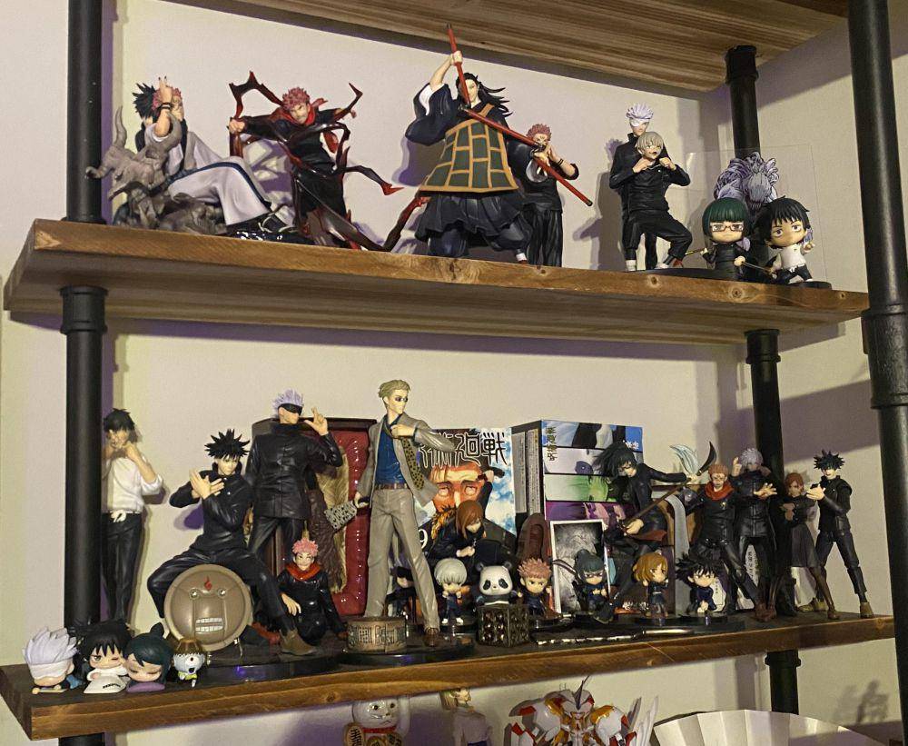 potret koleksi Jujutsu Kaisen (reddit.com/user/Suspicious-Peace-727)