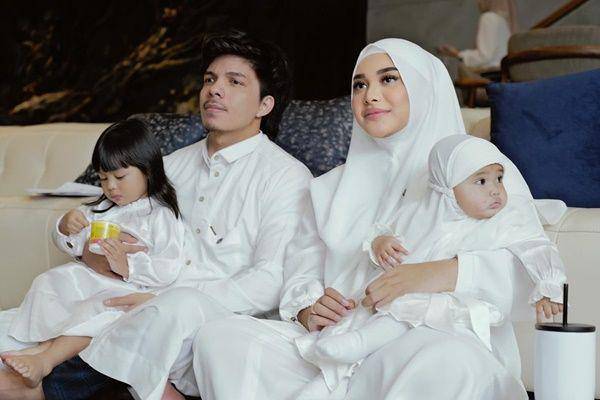 potret Atta Halilintar dan Aurel manasik haji (instagram.com/attahalilintar)