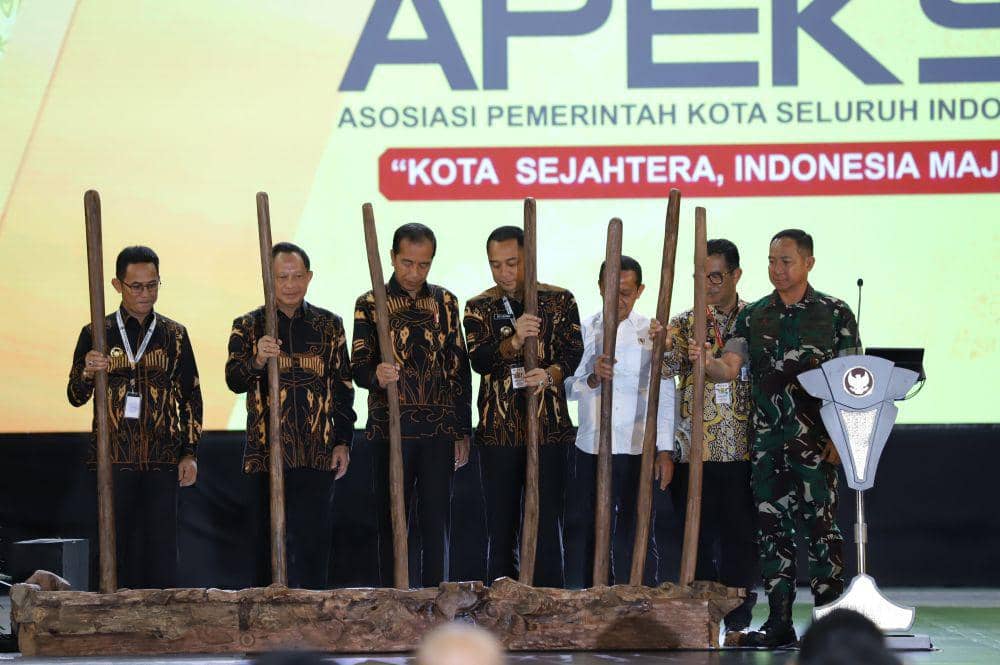 Presiden Jokowi Buka Rakernas APEKSI ke-17 di Balikpapan