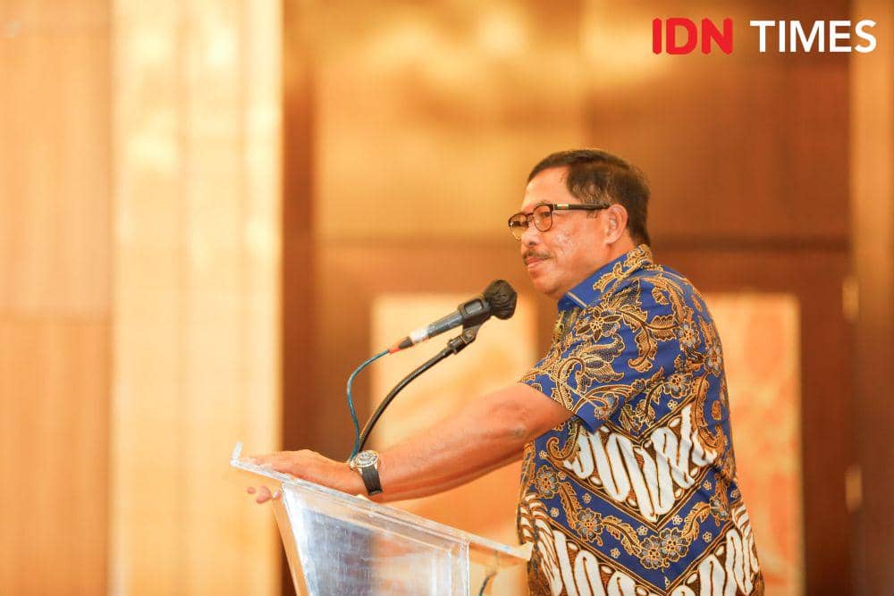 Pj Gubernur Jateng Nana Sudjana. (IDN Times/Fariz Fardianto)