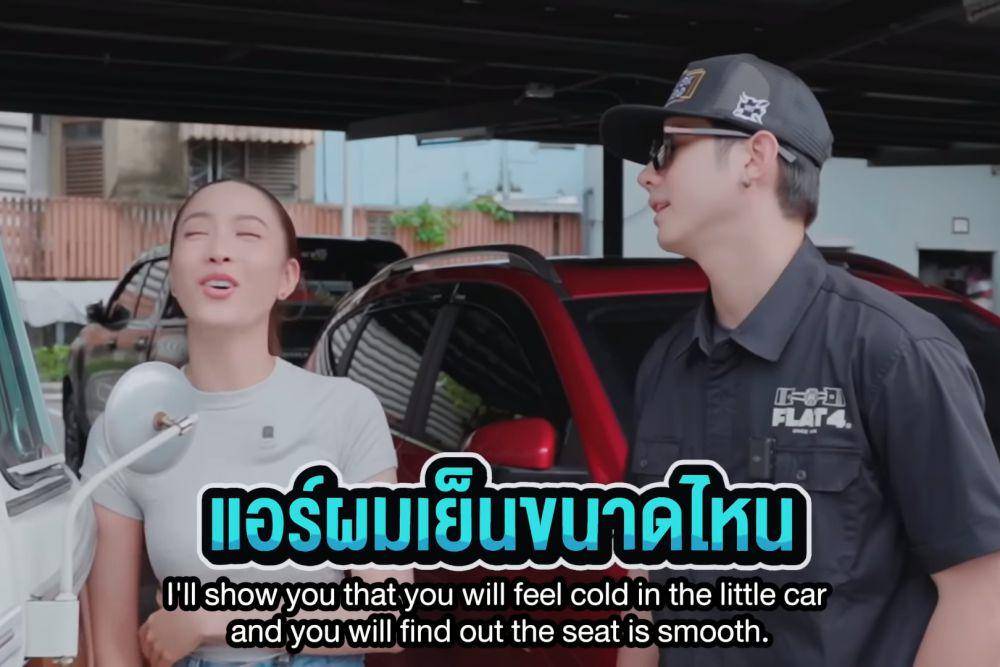 potret kebersamaan Mario Maurer dan Taew Natapohn saat naik mobil antik (youtube.com/MarioWorldChannel)