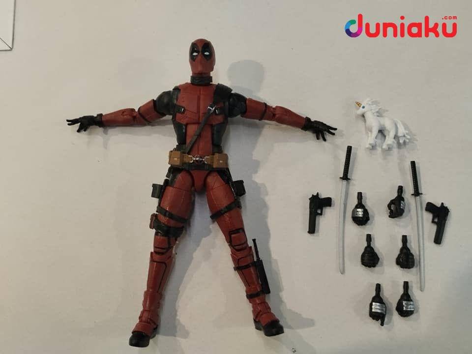 Marvel Legends Deadpool: Legacy Collection, foto diambil Fahrul Nurullah. (Duniaku.com/Fahrul Nurullah)