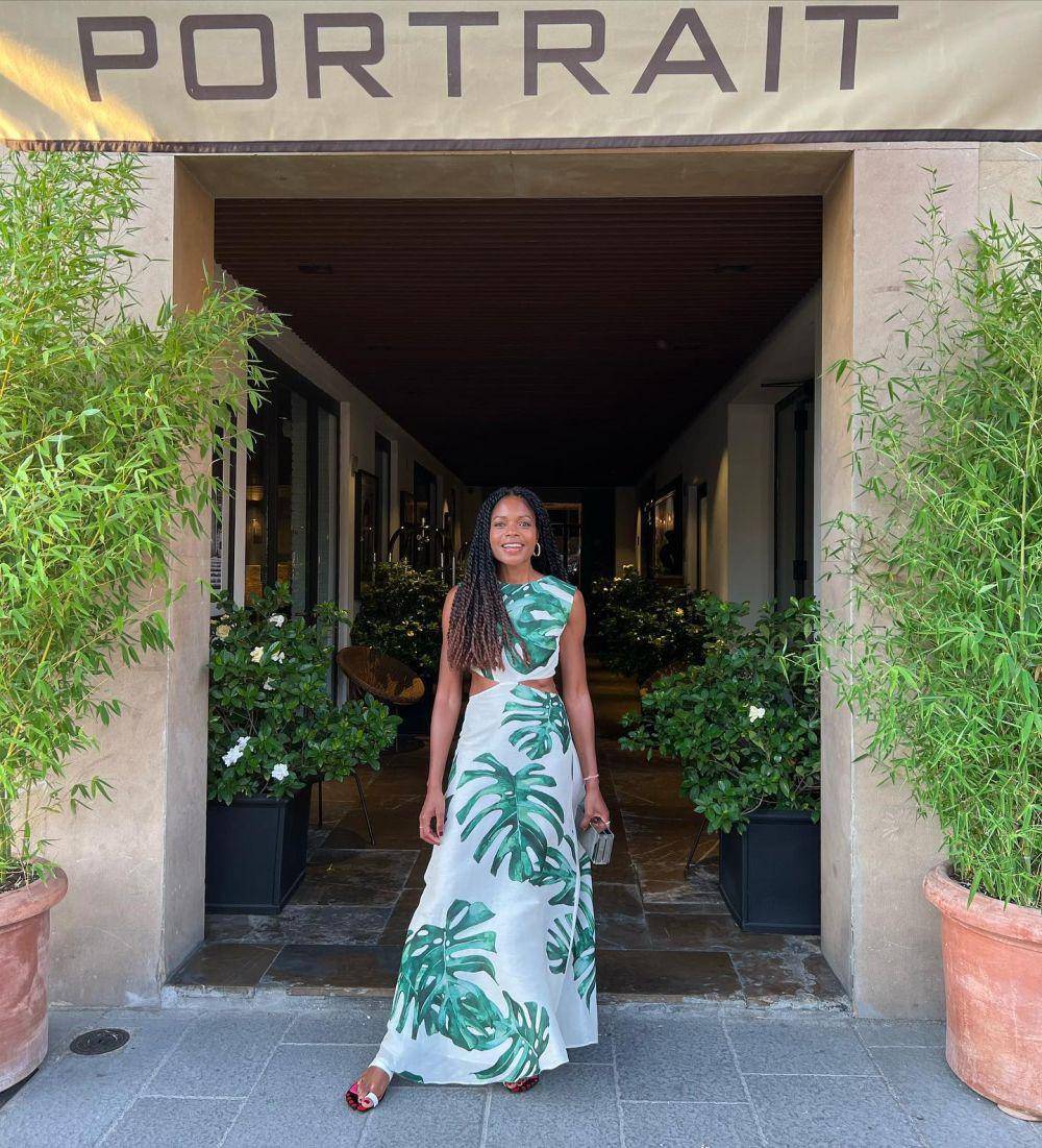 OOTD pemain film Venom: The Last Dance (instagram.com/naomieharris)