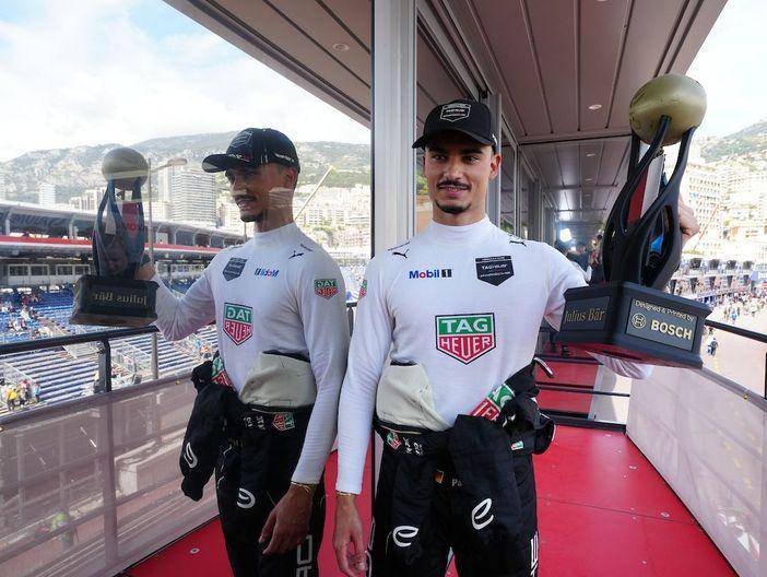 Pascal Wehrlein meraih pole position di sesi kualifikasi untuk balapan E-Prix Monako 2024. (fiaformulae.com)