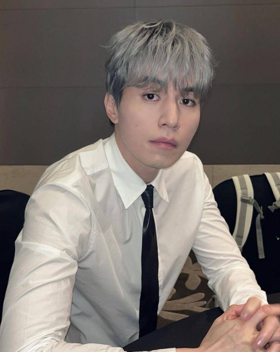 Lee Dong Wook (instagram.com/leedongwook_official)
