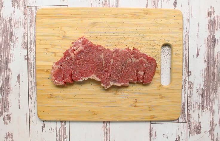 ilustrasi daging steak (youtube.com/LCA)