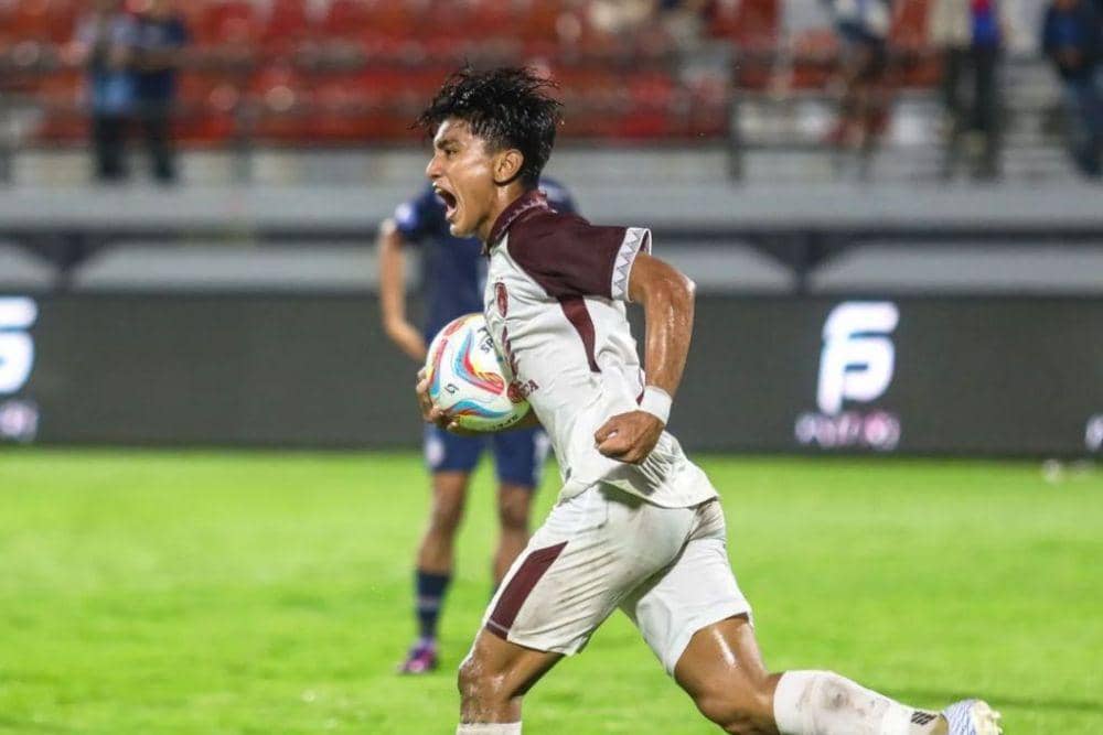 Penampilan Mufli Hidayat bersama PSM Makassar pada musim 2023/24. (Instagram.com/psm_makassar)