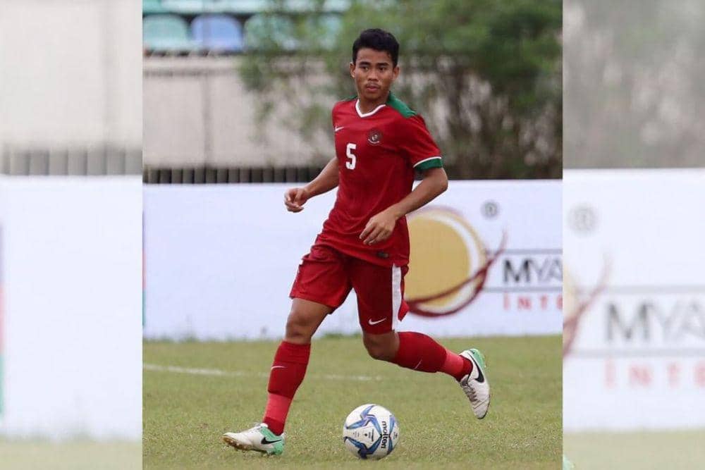 Nurhidayat Haji Haris saat tampil untuk Timnas Indonesia U-19 di ajang AFF Cup U-19 2017 di Myanmar. (Instagram.com/nurhidayatnh32)