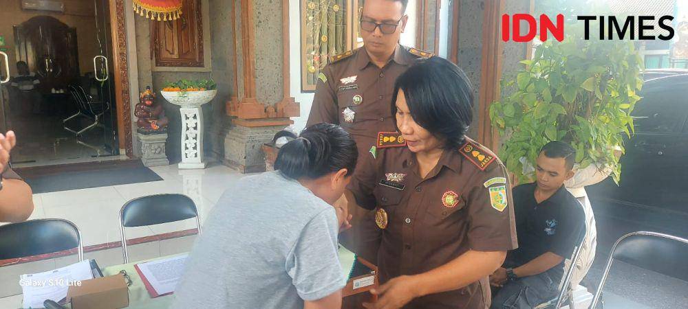 Pemberian Restorative Justice kepada tersangka pencurian motor di Tabanan, Kamis (5/6/2024) (IDNTimes/Wira Sanjiwani)