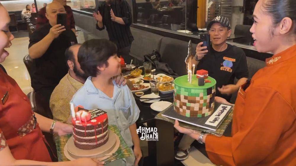ulang tahun Ali anak Ahmad Dhani (YouTube.com/Ahmad Dhani Dalam Berita)