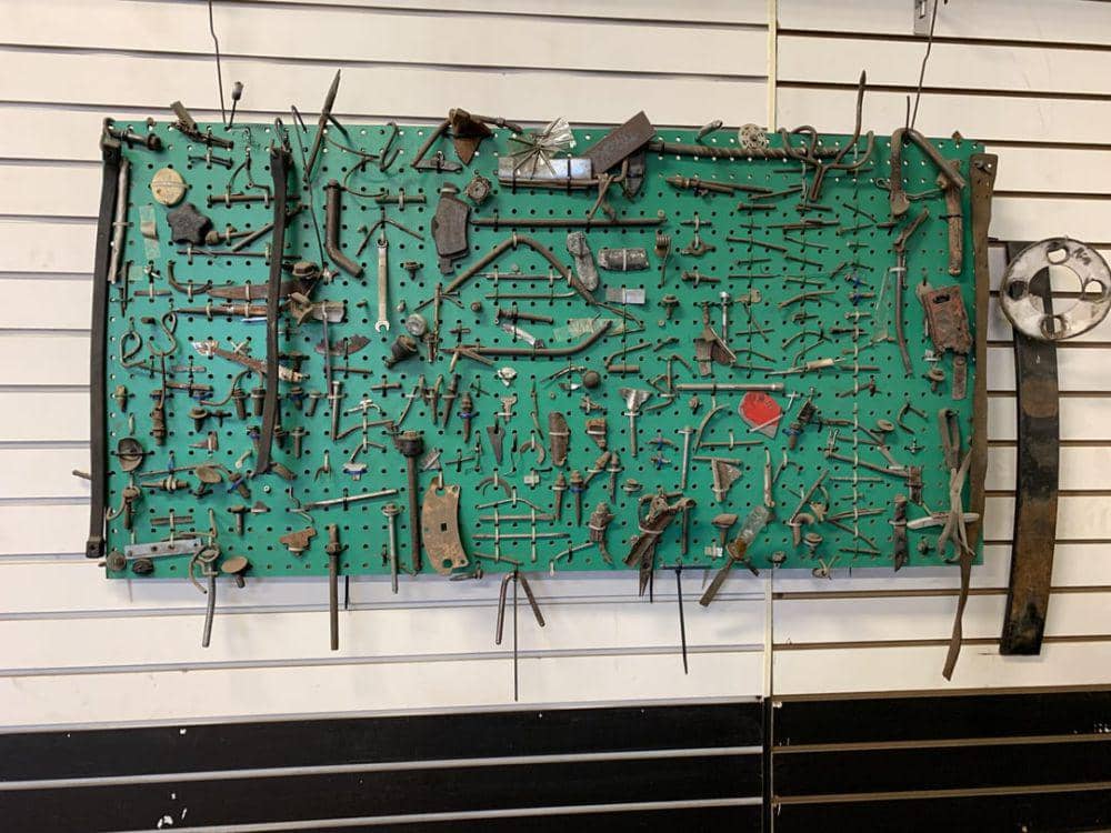 potret koleksi nyentrik dimiliki orang (reddit.com/user/meepmorpart)