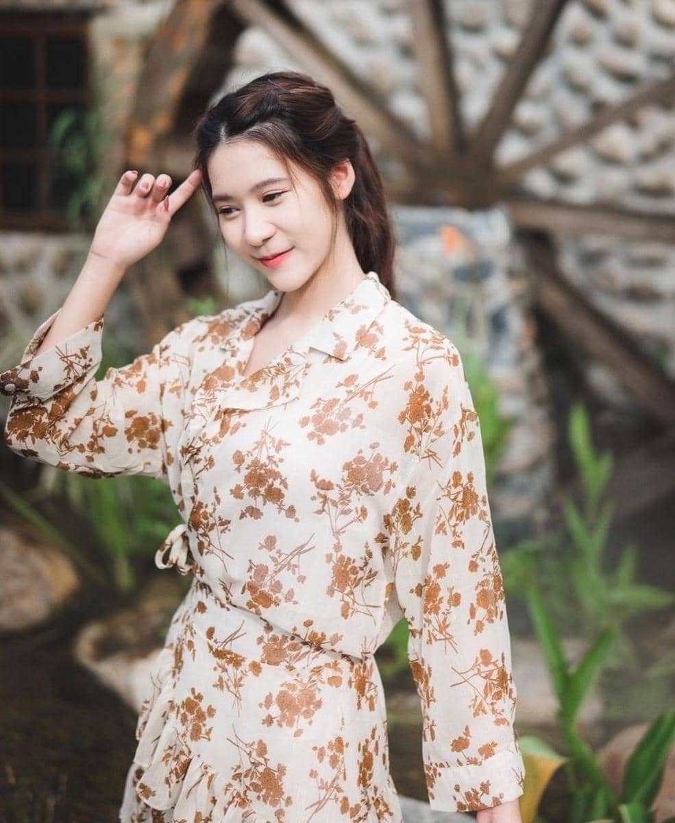 Earn Preeyaphat (instagram.com/earnpypp_)