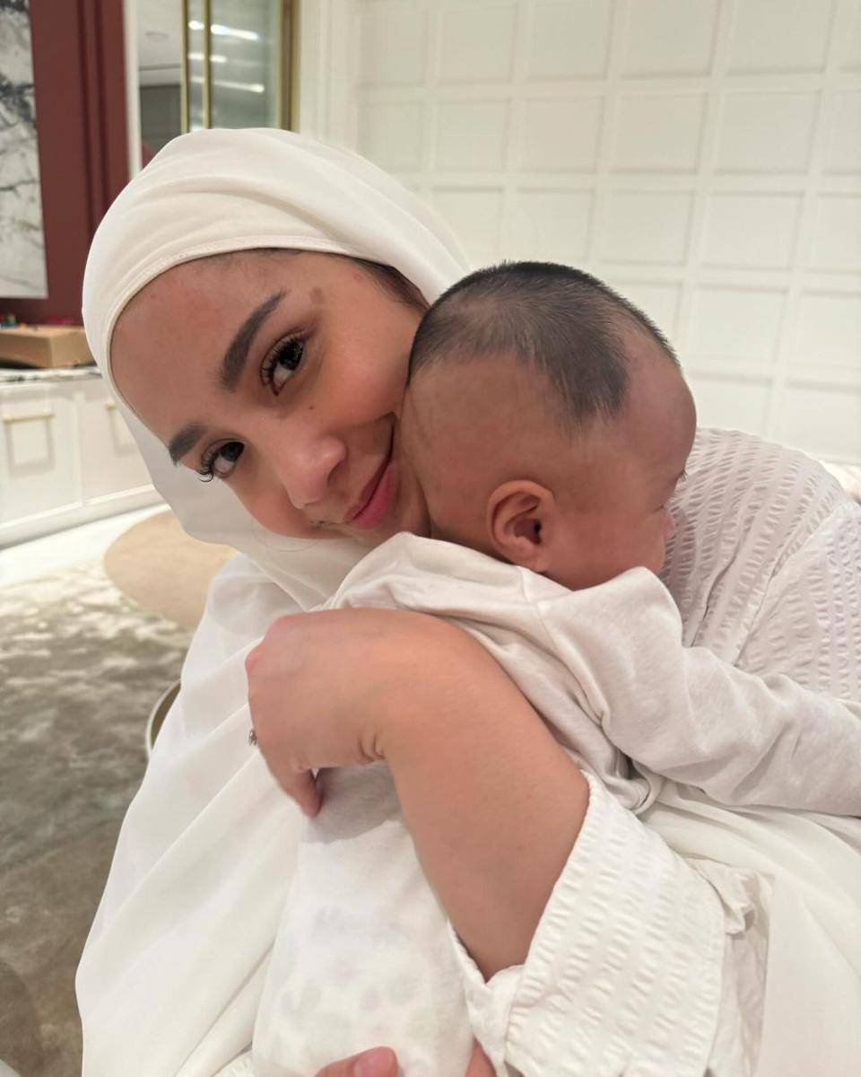 daftar artis naik haji sebelum 30 tahun (instagram.com/raffinagita1717)