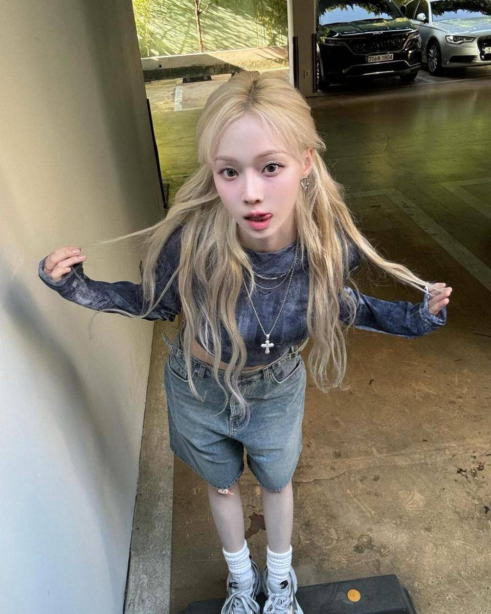 ide outfit kasual pakai celana pendek ala Winter aespa (instagram.com/imwinter)