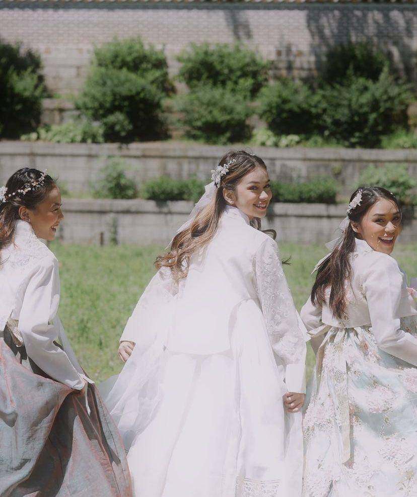 photoshoot Lula Lahfah pakai hanbok di Korea Selatan (instagram.com/lulalahfah)