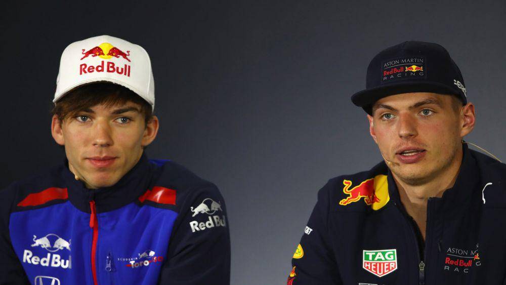 Max Verstappen dan Pierre Gasly (skysports.com)