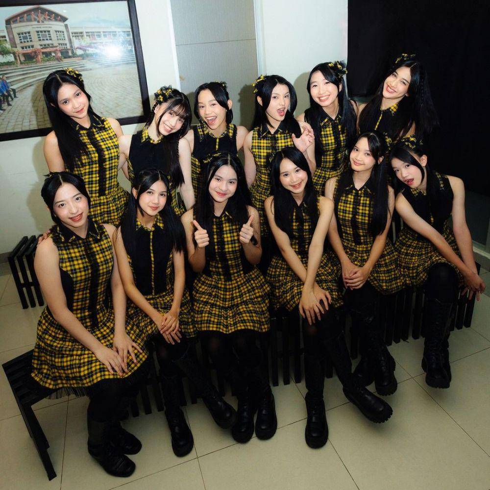 JKT48 (instagram.com/jkt48)