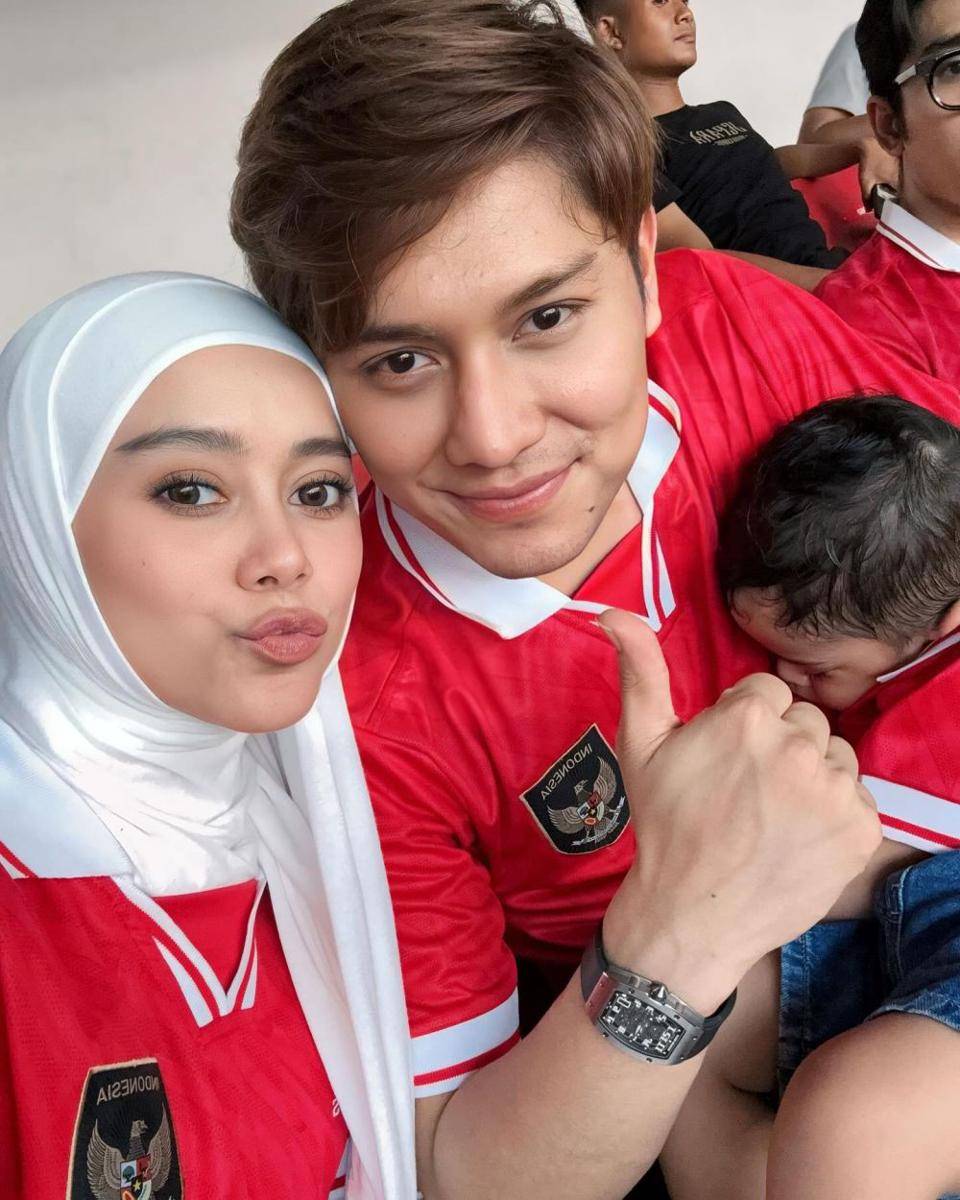 artis nonton Indonesia vs Irak (Instagram.com/lestikejora)