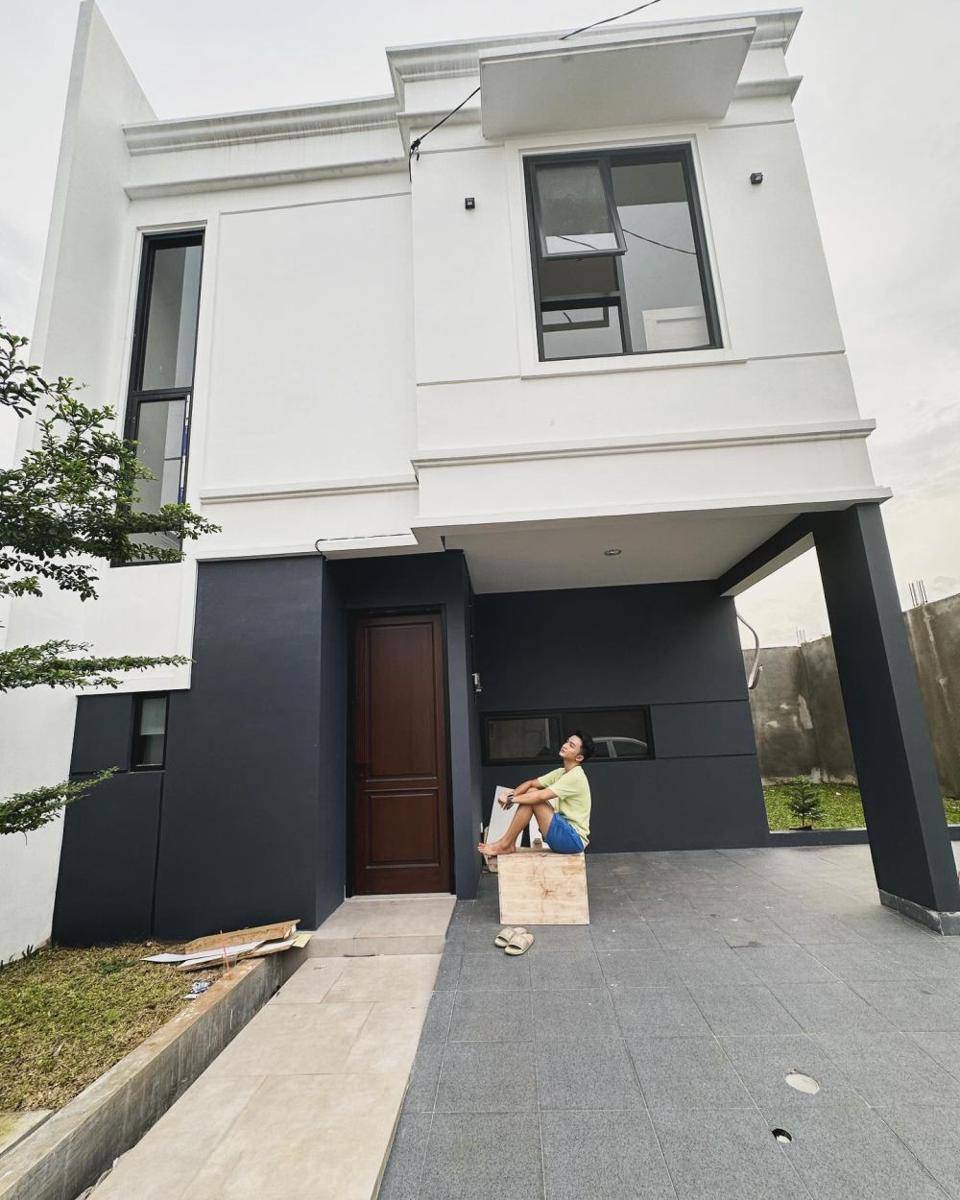 syukuran rumah asisten Raffi Ahmad (Instagram.com/sensen_ahmad)