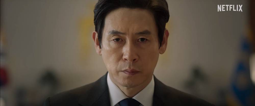 Sol Kyung Gu di drama The Whirlwind (youtube.com/Netflix K-Content)