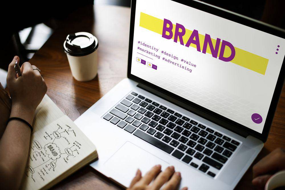 ilustrasi personal branding (freepik.com/rawpixel.com)