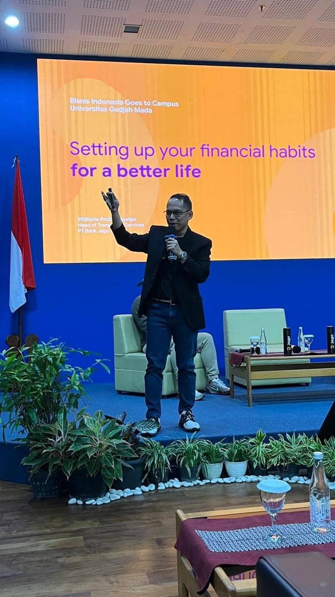 Kuliah umum Jago Investasi Sejak Muda, Emang Bisa?, yang berlangsung di Auditorium Fakultas Ekonomi dan Bisnis Universitas Gadjah Mada, Kamis (6/6/2024). (Dok. Istimewa)