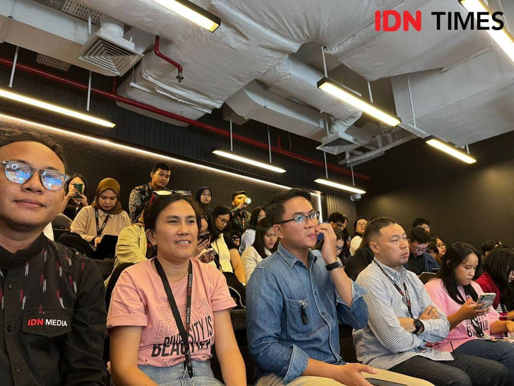 Babak Final Liga Debat Mahasiswa mempertemukan IPB vs UGM di Kantor IDN Times, Kamis (6/6/2024). (IDN Times/Lingga)