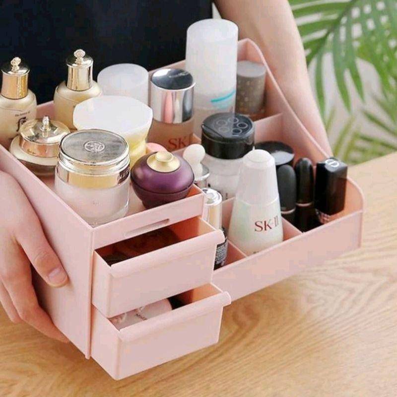 Ilustrasi rak kosmetik (Shopee/Alexander ID)