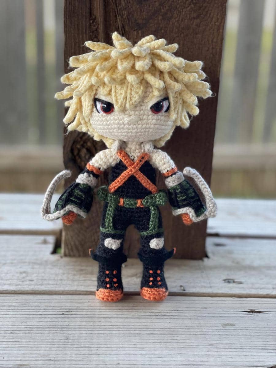 potret rajutan tangan bertema Bakugo (reddit.com/user/TheRealMKG)