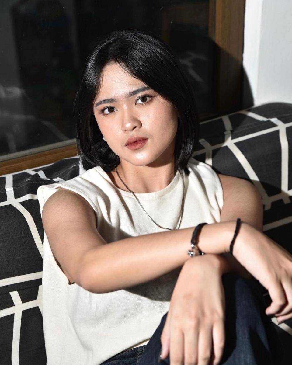 biodata dan profil Adel JKT48 (instagram.com/jkt48.adel)