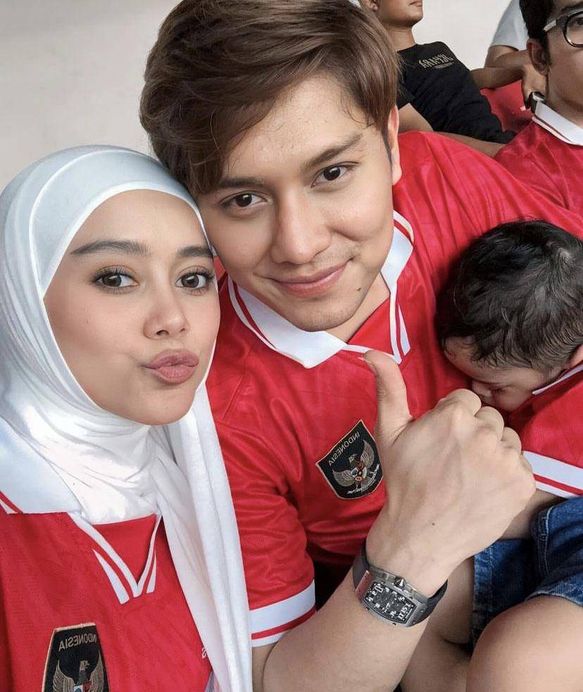 potret Lesti Kejora dan Rizky Billar nonton Timnas Vs Irak (instagram.com/lestikejora)
