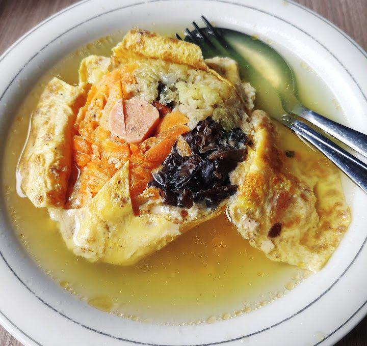 5 Tempat Makan Sop Matahari di Solo, Kuahnya Maknyus!