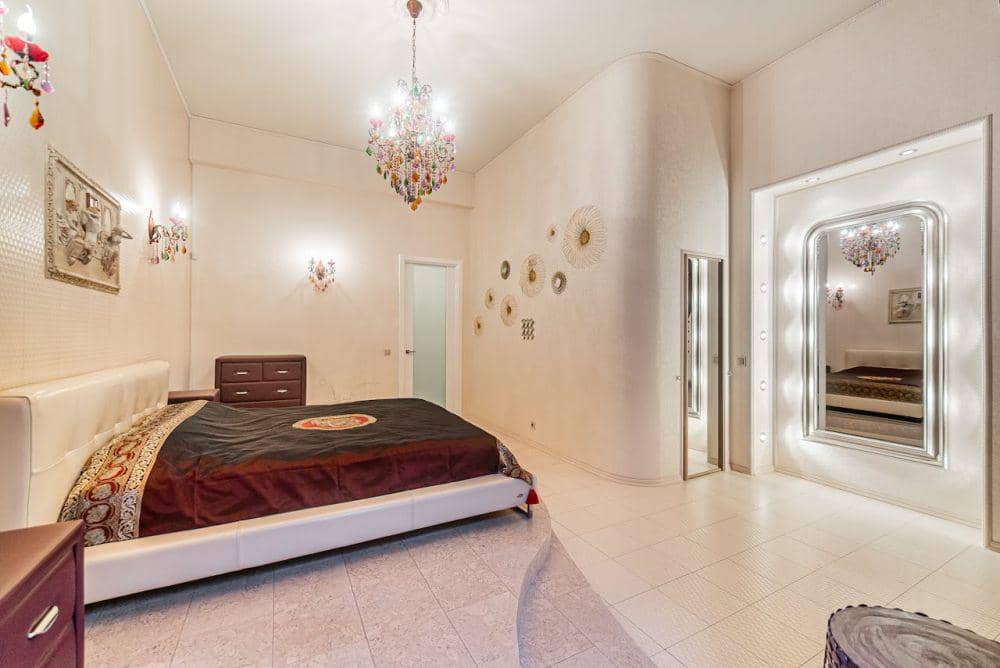 ilustrasi kamar tidur (pexels.com/Alan Albegov)