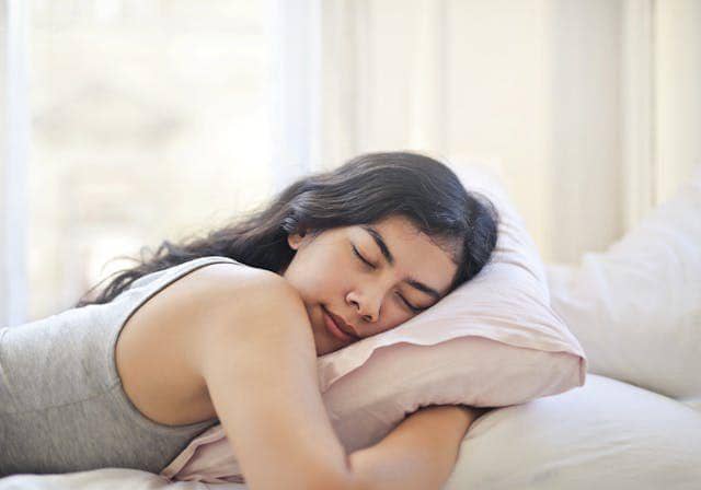 ilustrasi tidur lelap (pexels.com/Andrea Piacquadio)