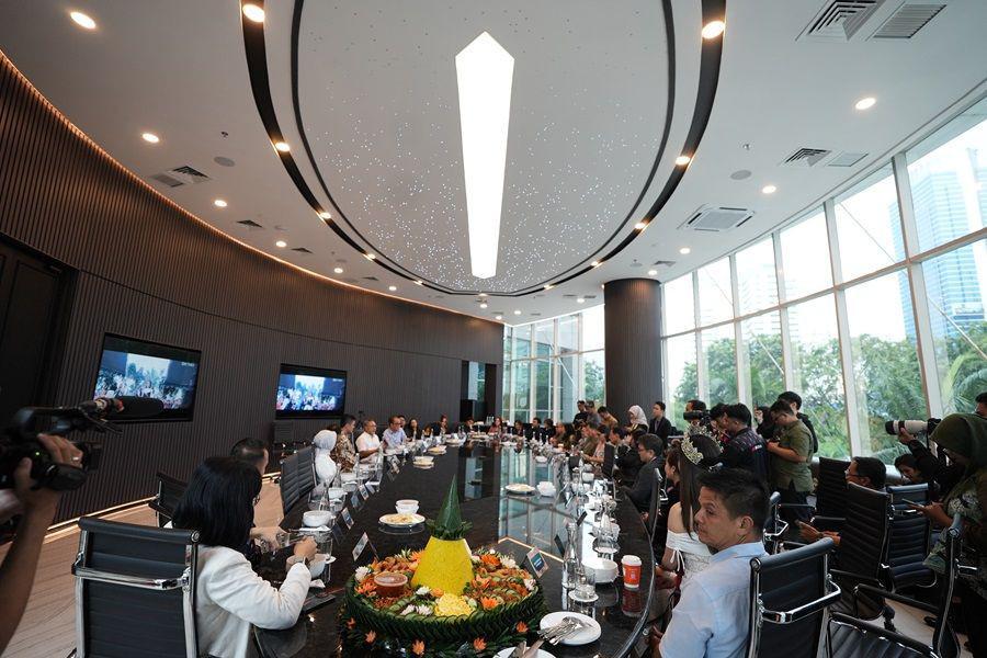 15 Potret Keseruan Ulang Tahun ke-10  IDN Times 'unboXing', Meriah!