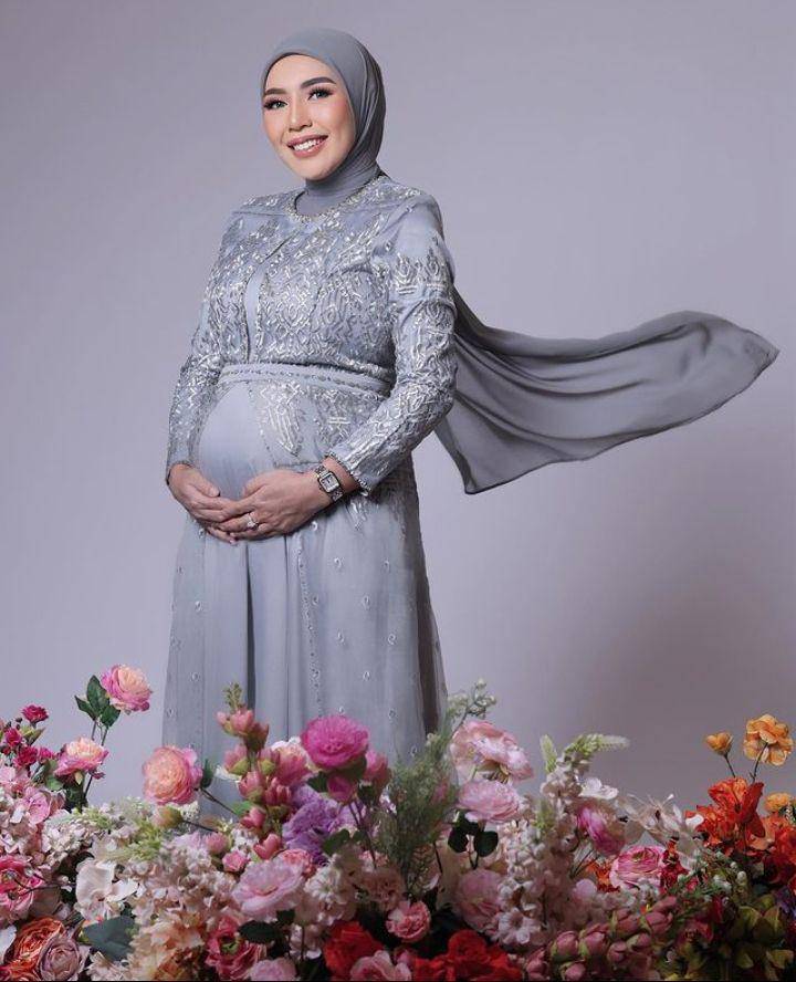 Maternity shoot istri Angga Wijaya (Instagram.com/anggawijaya88)